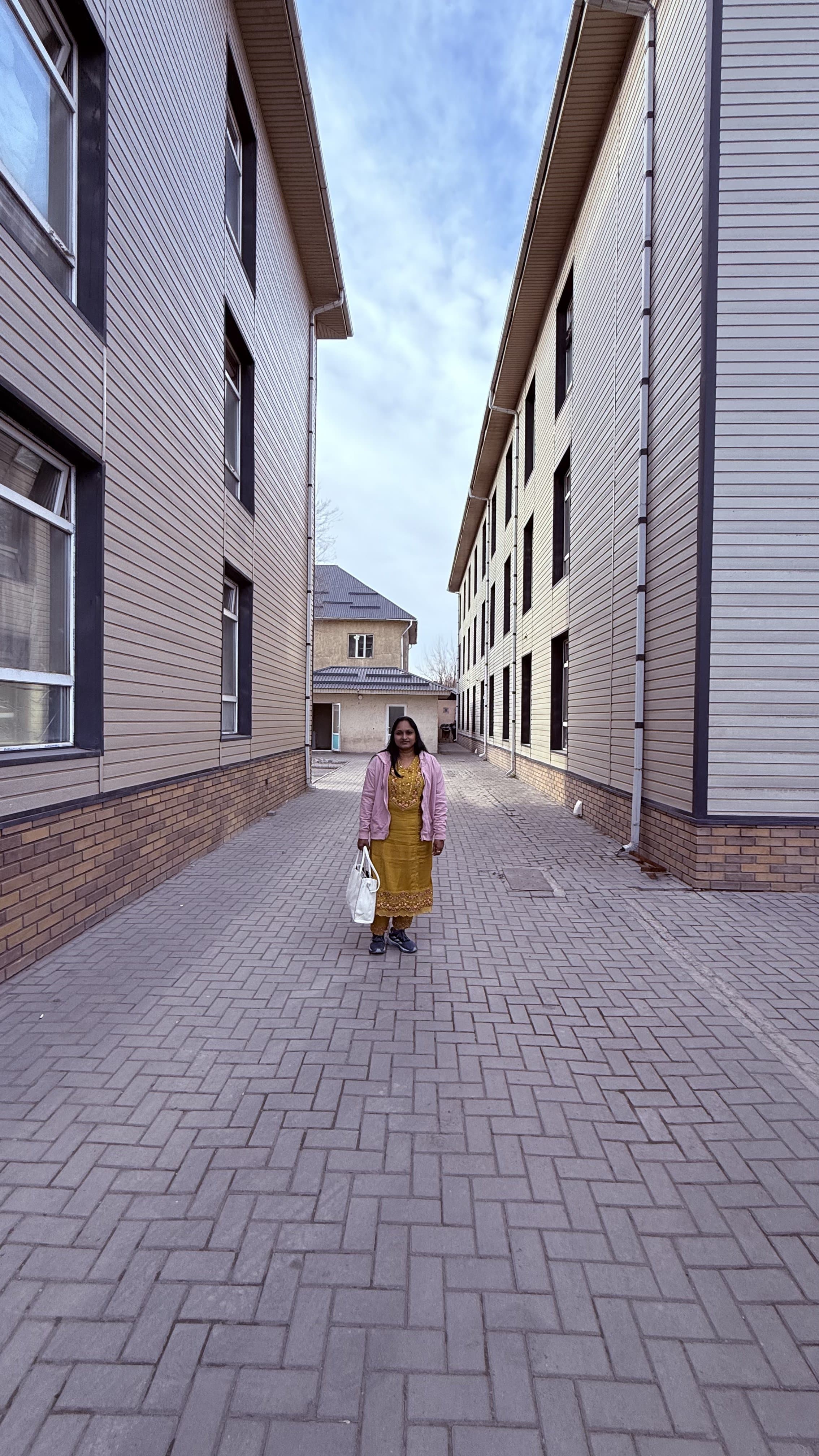 001 img 8093